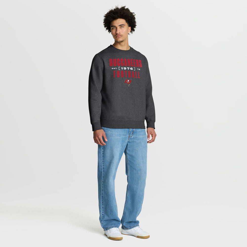 Tampa Bay Buccaneers Fanatics Powerful Throw Legacy Pullover Sweatshirt