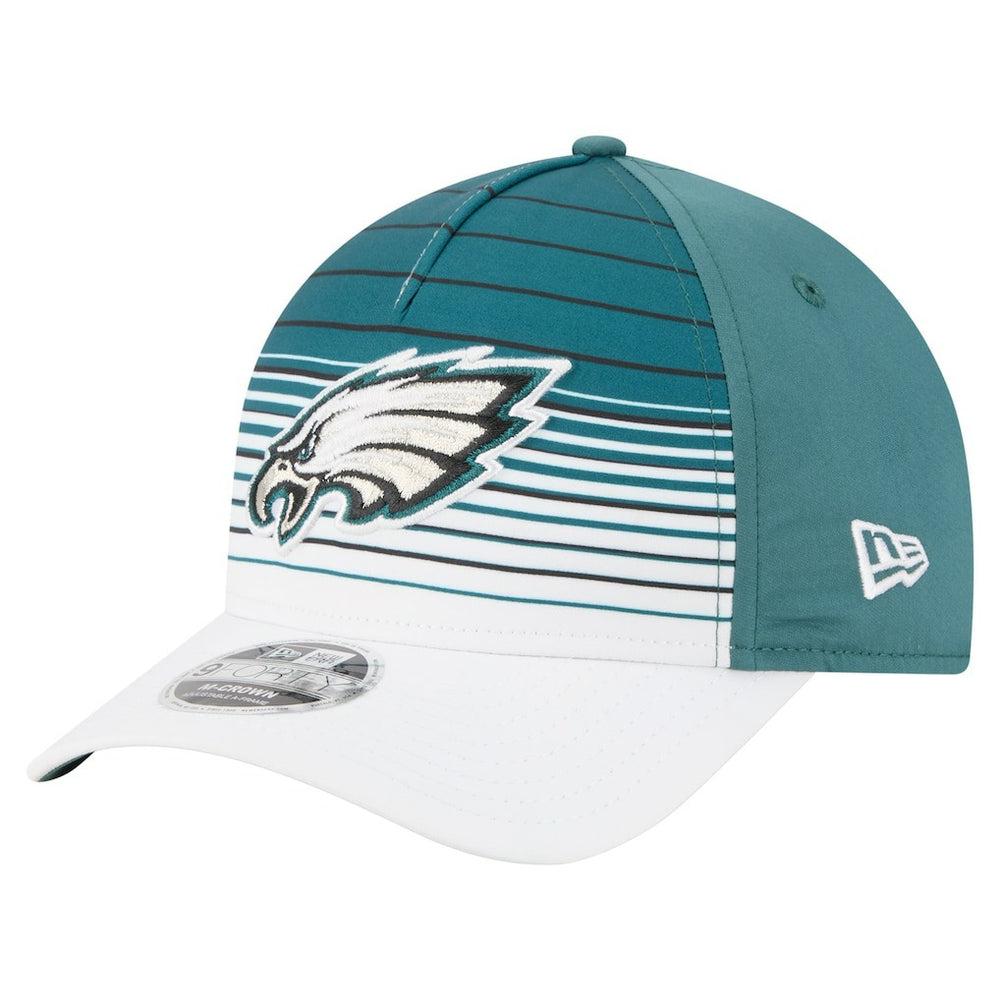 Philadelphia Eagles New Era Adventure Gradient 9FORTY M-Crown A-Frame Adjustable Hat