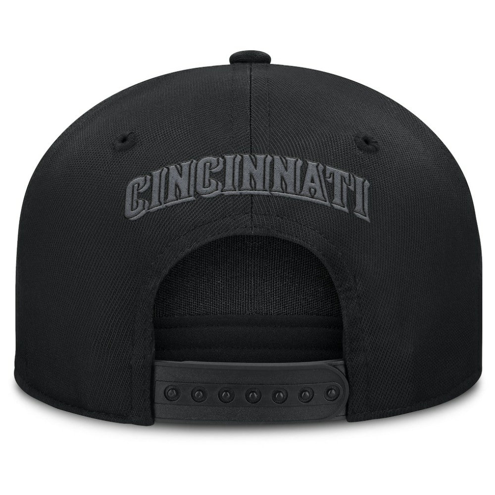Cincinnati Reds Fanatics Platoon Snapback Hat | MLB Online