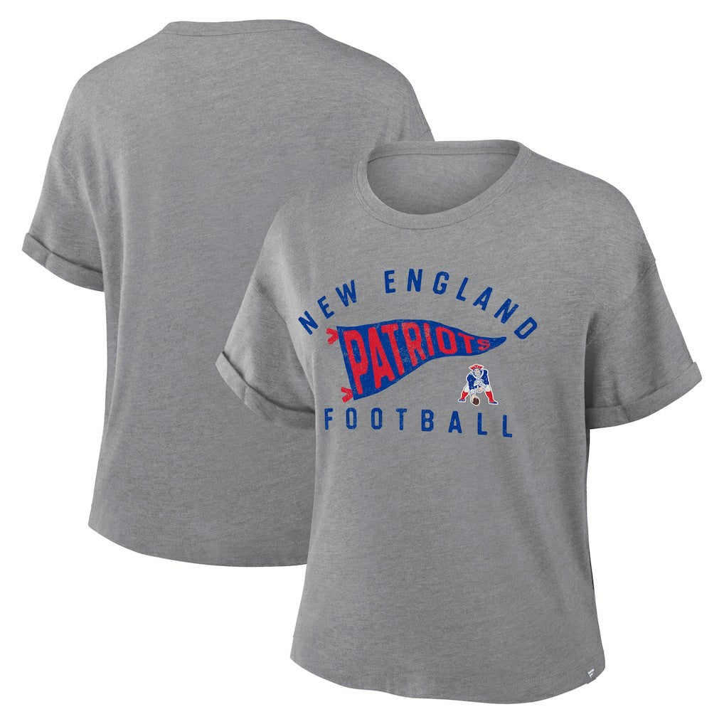 New England Patriots Fanatics Women's Pennant Wave Tribute Tri-Blend Boxy T-Shirt