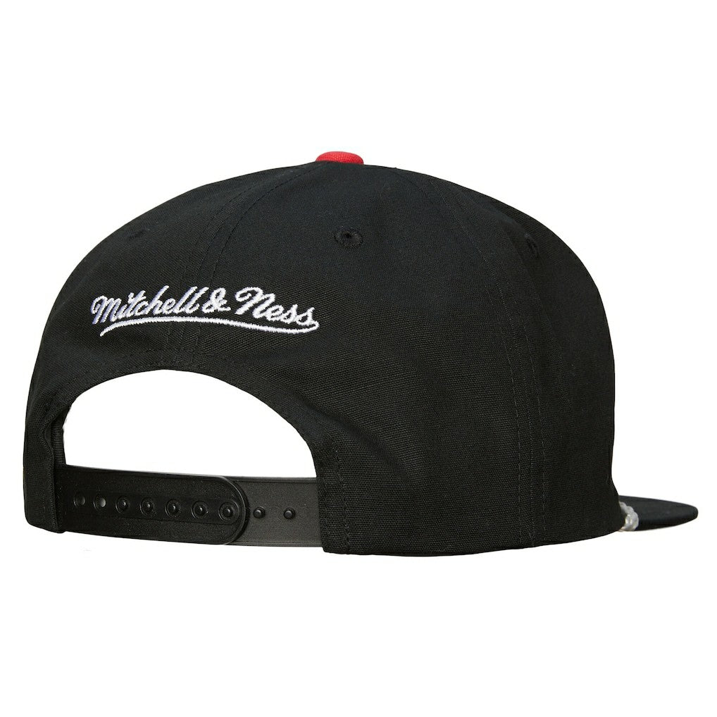 Chicago Bulls Ascend Deadstock Snapback Hat New