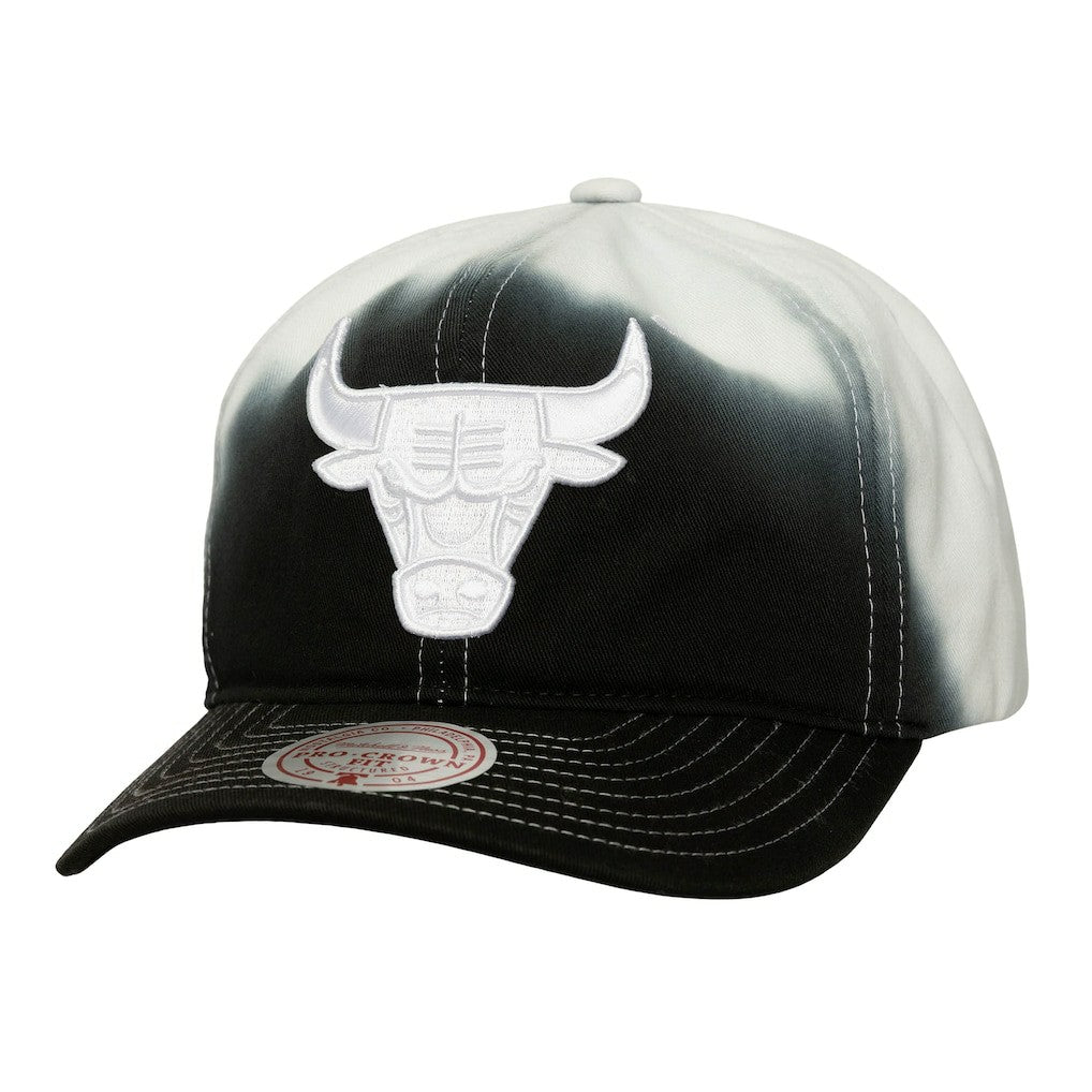 Chicago Bulls Dip Dye Pro Crown Adjustable Hat Outlet