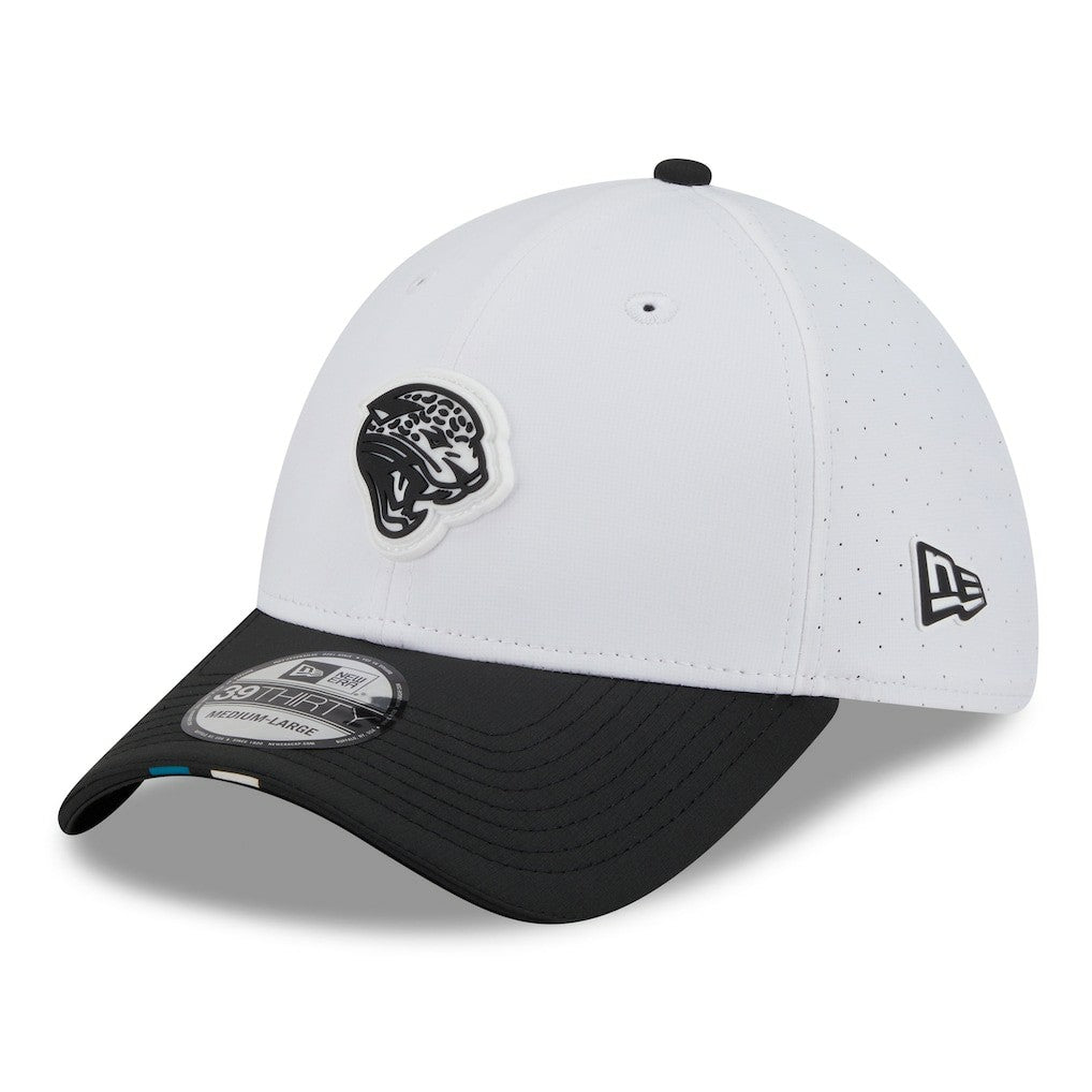 Jacksonville Jaguars New Era 2025 NFL Training Camp Throwback Logo 39THIRTY Flex Hat