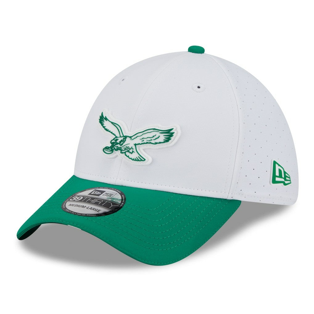 Philadelphia Eagles New Era 2025 NFL Training Camp Throwback Logo 39THIRTY Flex Hat