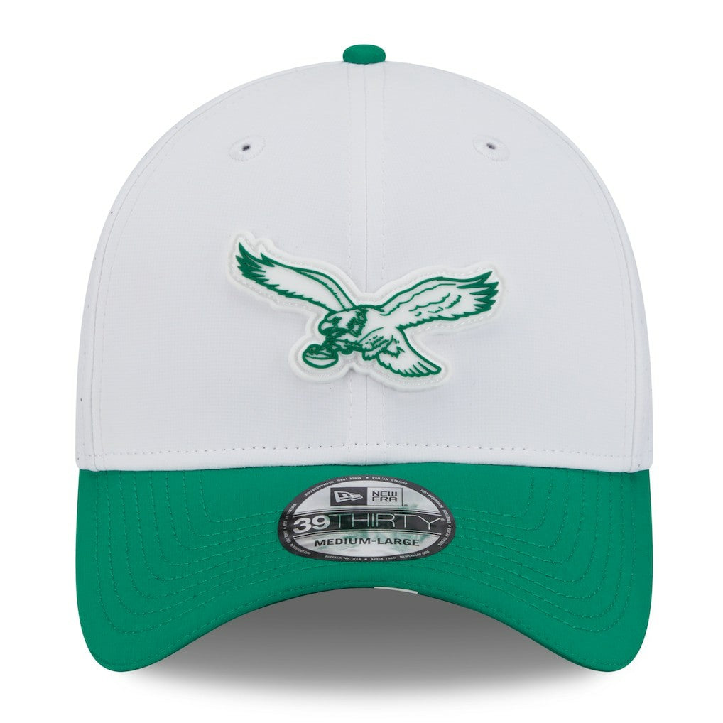Philadelphia Eagles New Era 2025 NFL Training Camp Throwback Logo 39THIRTY Flex Hat