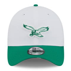 Philadelphia Eagles New Era 2025 NFL Training Camp Throwback Logo 39THIRTY Flex Hat