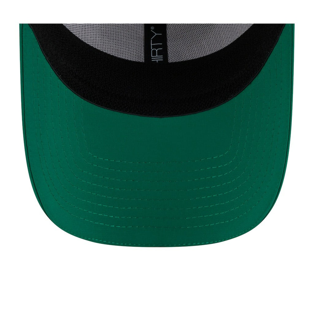 Philadelphia Eagles New Era 2025 NFL Training Camp Throwback Logo 39THIRTY Flex Hat
