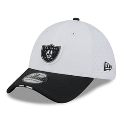 Las Vegas Raiders New Era 2025 NFL Training Camp 39THIRTY Flex Hat