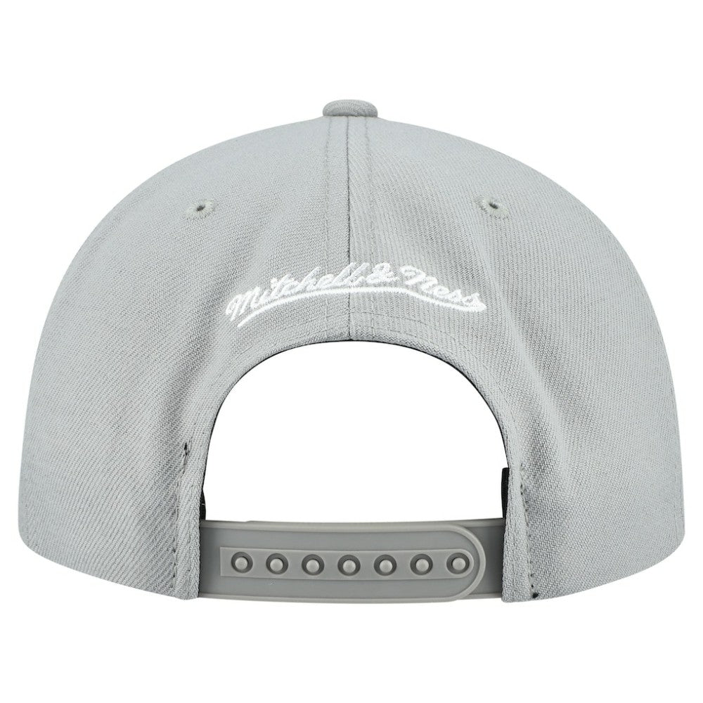 Chicago White Sox Mitchell & Ness Cooperstown Collection Basic Flip Snapback Hat | MLB Outlet