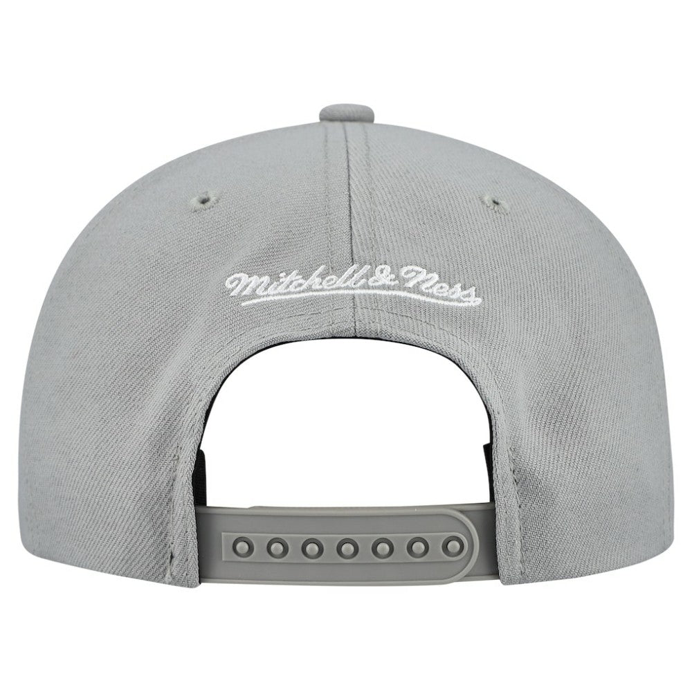 San Francisco Giants Mitchell & Ness Cooperstown Collection Basic Flip Snapback Hat | MLB Outlet