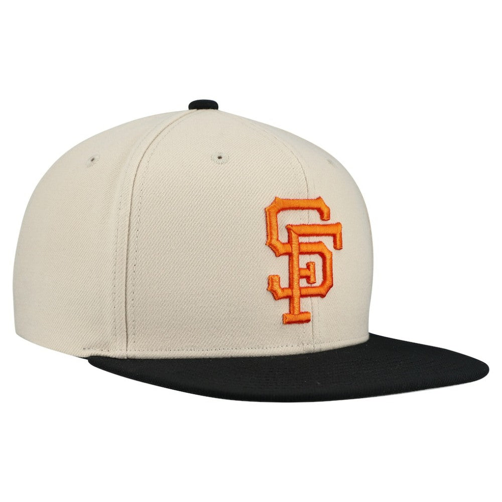 San Francisco Giants Mitchell & Ness Cooperstown Collection Basic Flip Snapback Hat | MLB New