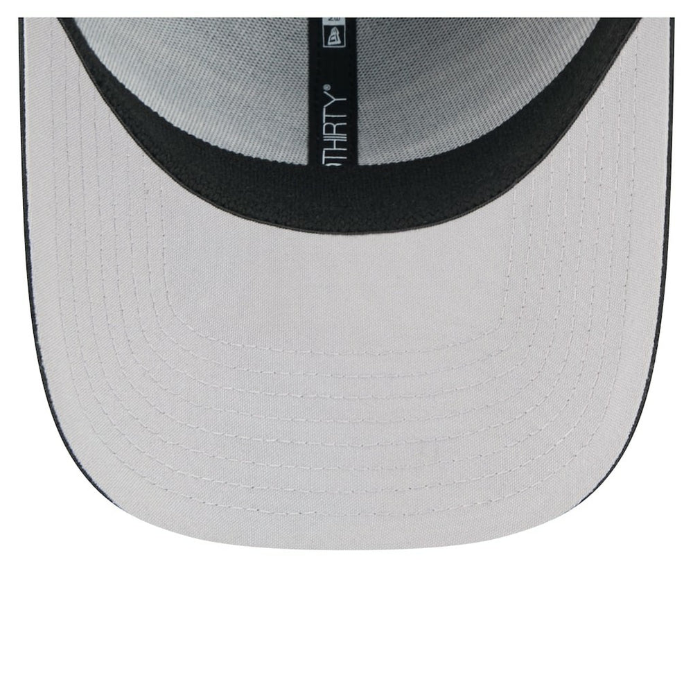 Las Vegas Raiders New Era Stripes 39THIRTY Flex Hat