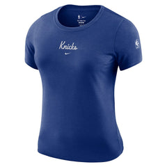 New York Knicks Women's Courtside Modest Cropped Tri-Blend T-Shirt New