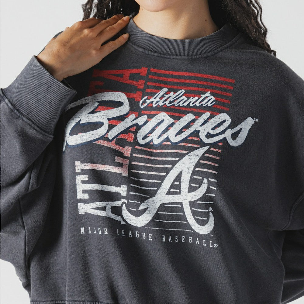 Atlanta Braves New Era Women's Boxy Mineral Wash Dolmen Sleeve Cropped Sweatshirt | MLB Online