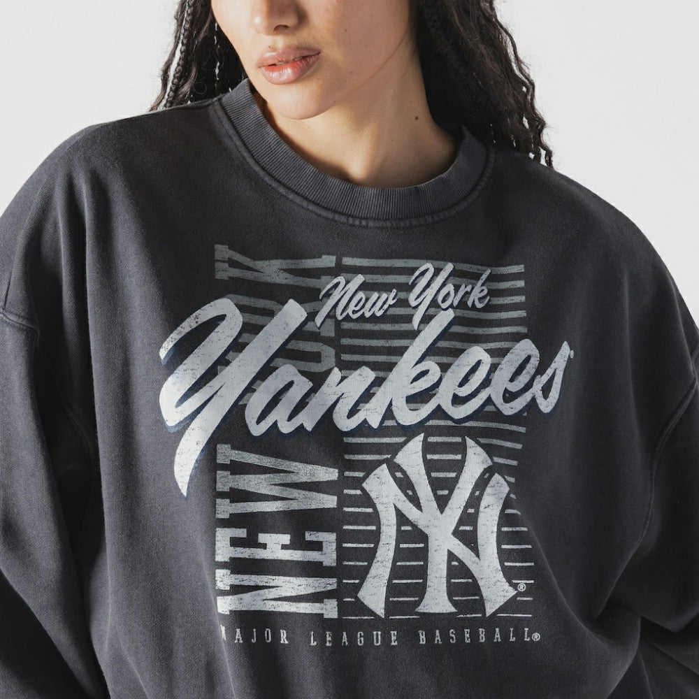 New York Yankees New Era Women's Boxy Mineral Wash Dolmen Sleeve Cropped Sweatshirt | MLB On Sale