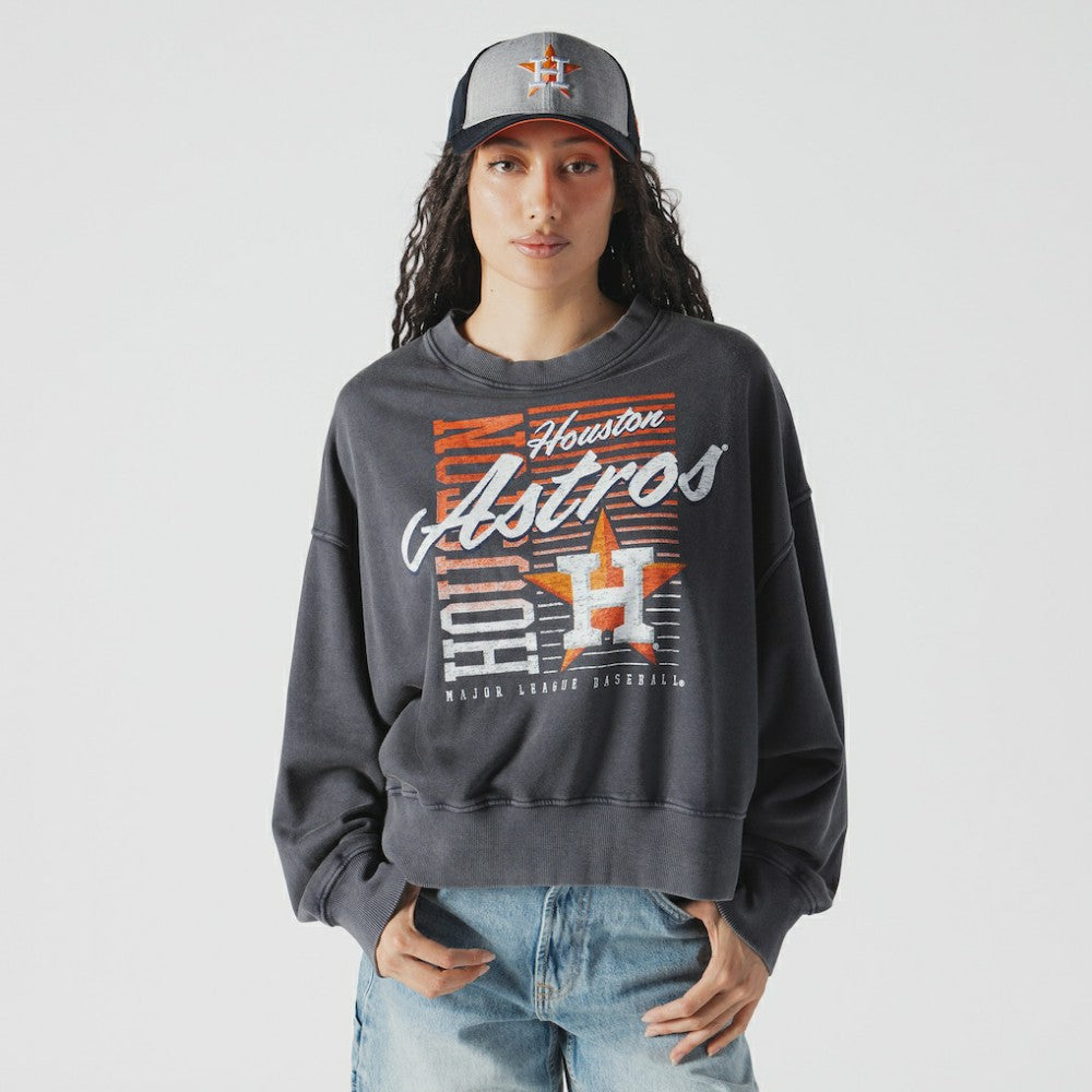 Houston Astros New Era Women's Boxy Mineral Wash Dolmen Sleeve Cropped Sweatshirt | MLB US