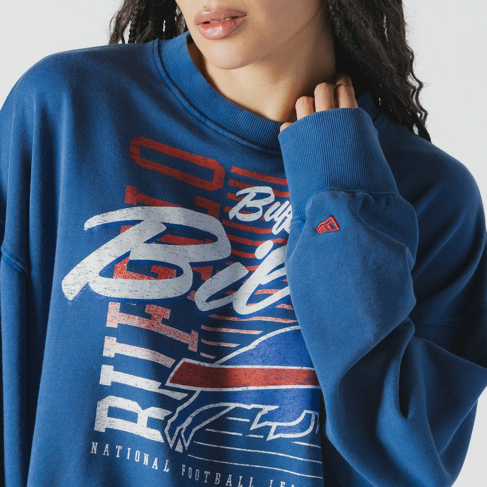 Buffalo Bills New Era Women's Oversized Throwback Mineral Wash Crew Neck Sweatshirt
