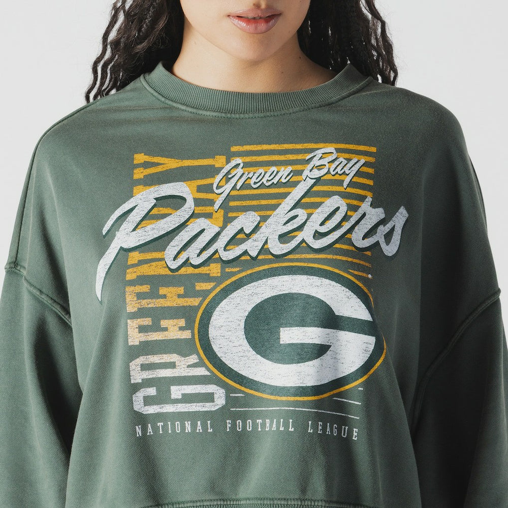 Green Bay Packers New Era Women's Oversized Throwback Mineral Wash Crew Neck Sweatshirt