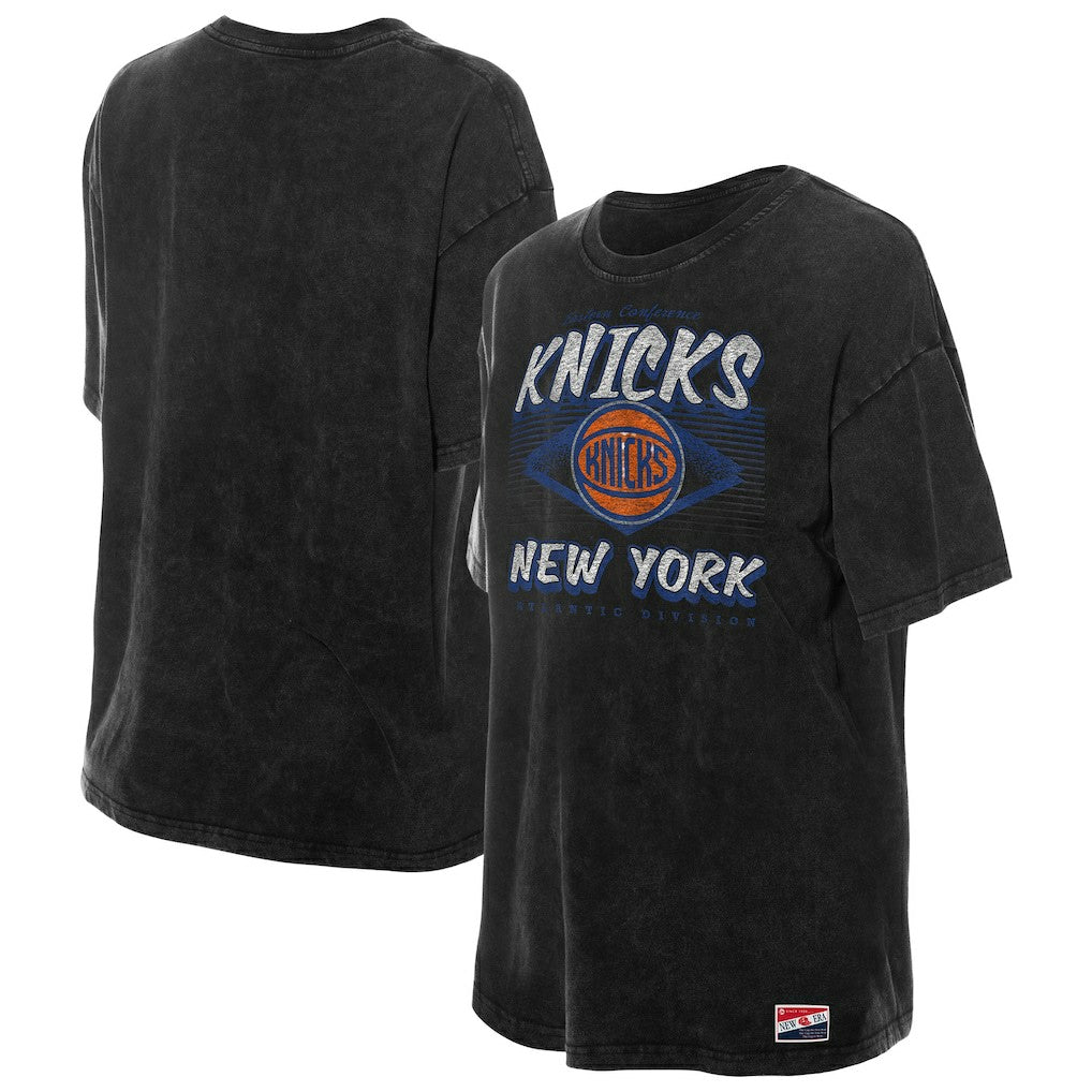 New York Knicks Women's Throwback Mineral Wash Oversized T-Shirt Online