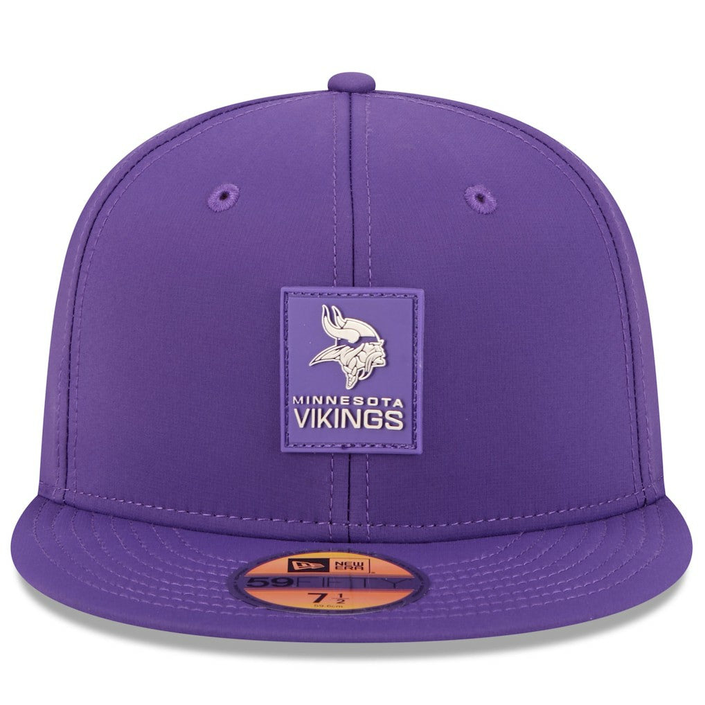 Minnesota Vikings New Era 2025 Sideline 59FIFTY Fitted Hat