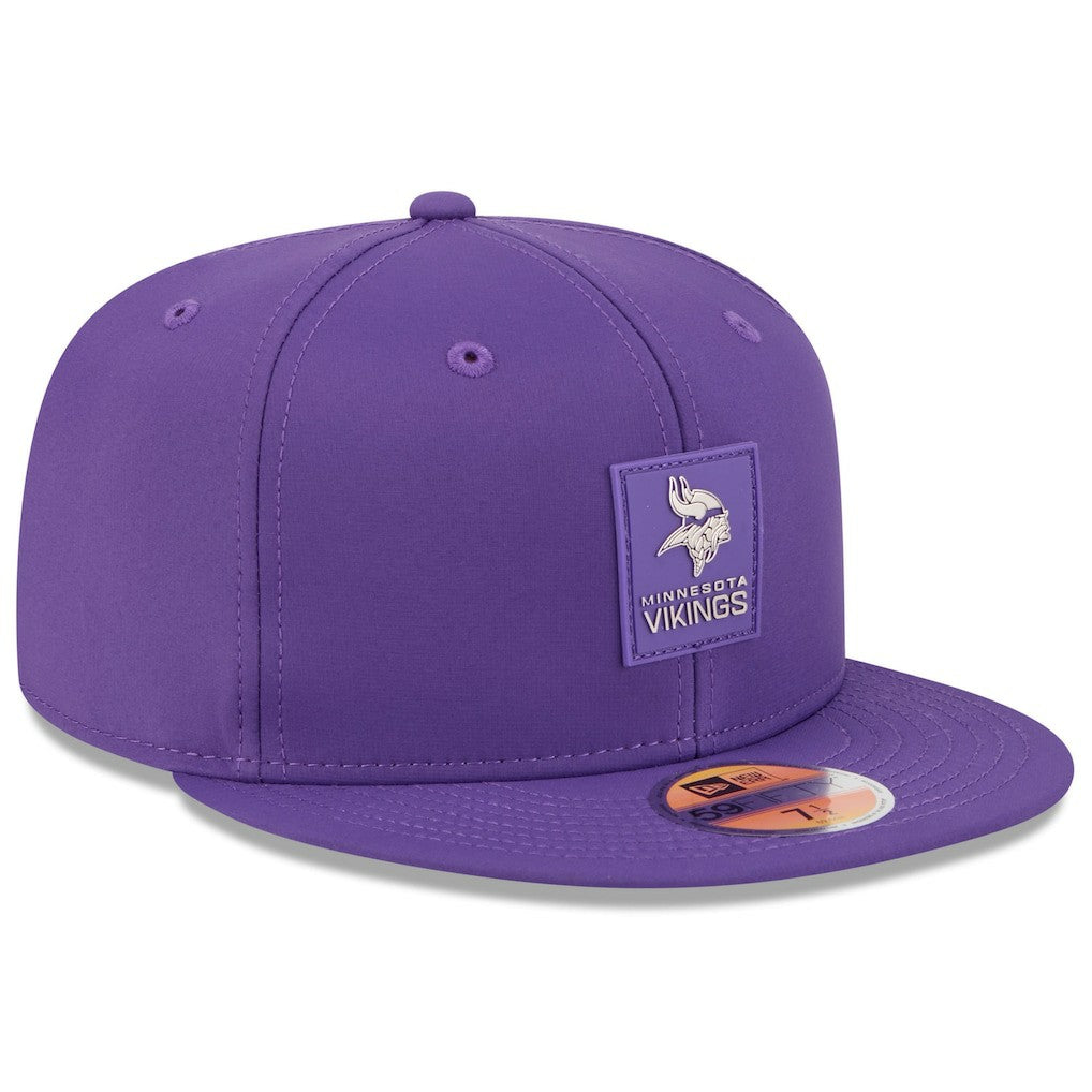 Minnesota Vikings New Era 2025 Sideline 59FIFTY Fitted Hat