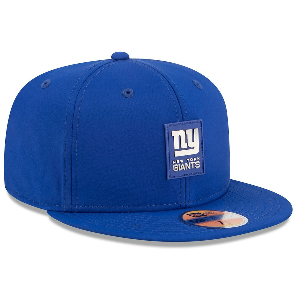 New York Giants New Era 2025 Sideline 59FIFTY Fitted Hat
