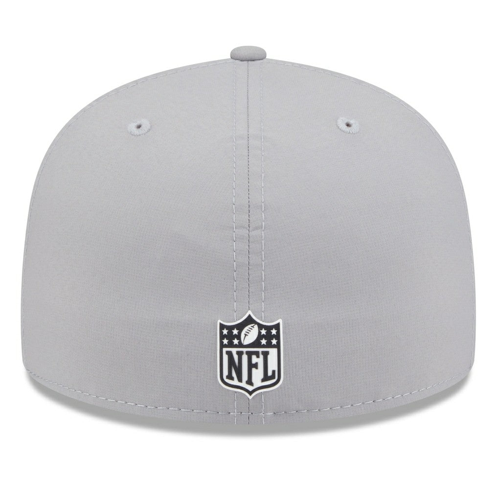 Pittsburgh Steelers New Era 2025 Sideline 59FIFTY Fitted Hat