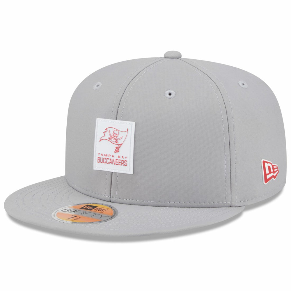 Tampa Bay Buccaneers New Era 2025 Sideline 59FIFTY Fitted Hat