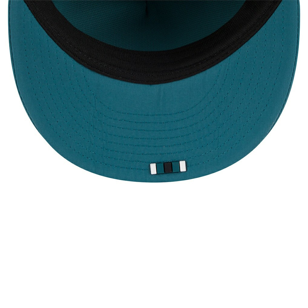 Philadelphia Eagles New Era 2025 Sideline Retro Crown 59FIFTY Fitted Hat
