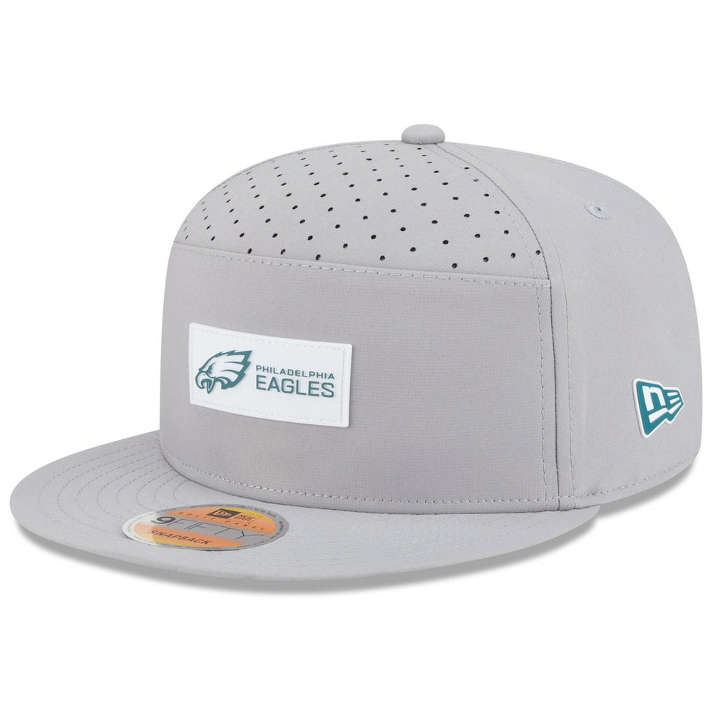 Philadelphia Eagles New Era 2025 Sideline Split Panel 9FIFTY Snapback Hat