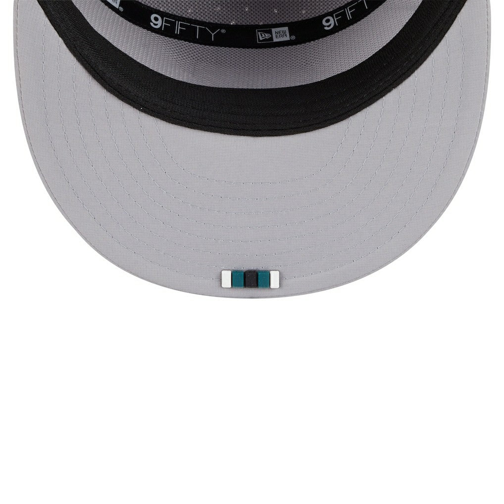 Philadelphia Eagles New Era 2025 Sideline Split Panel 9FIFTY Snapback Hat