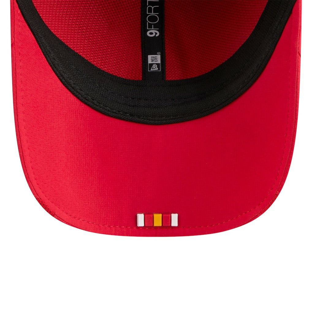 Kansas City Chiefs New Era 2025 Sideline M-Crown 9FORTY Adjustable Hat