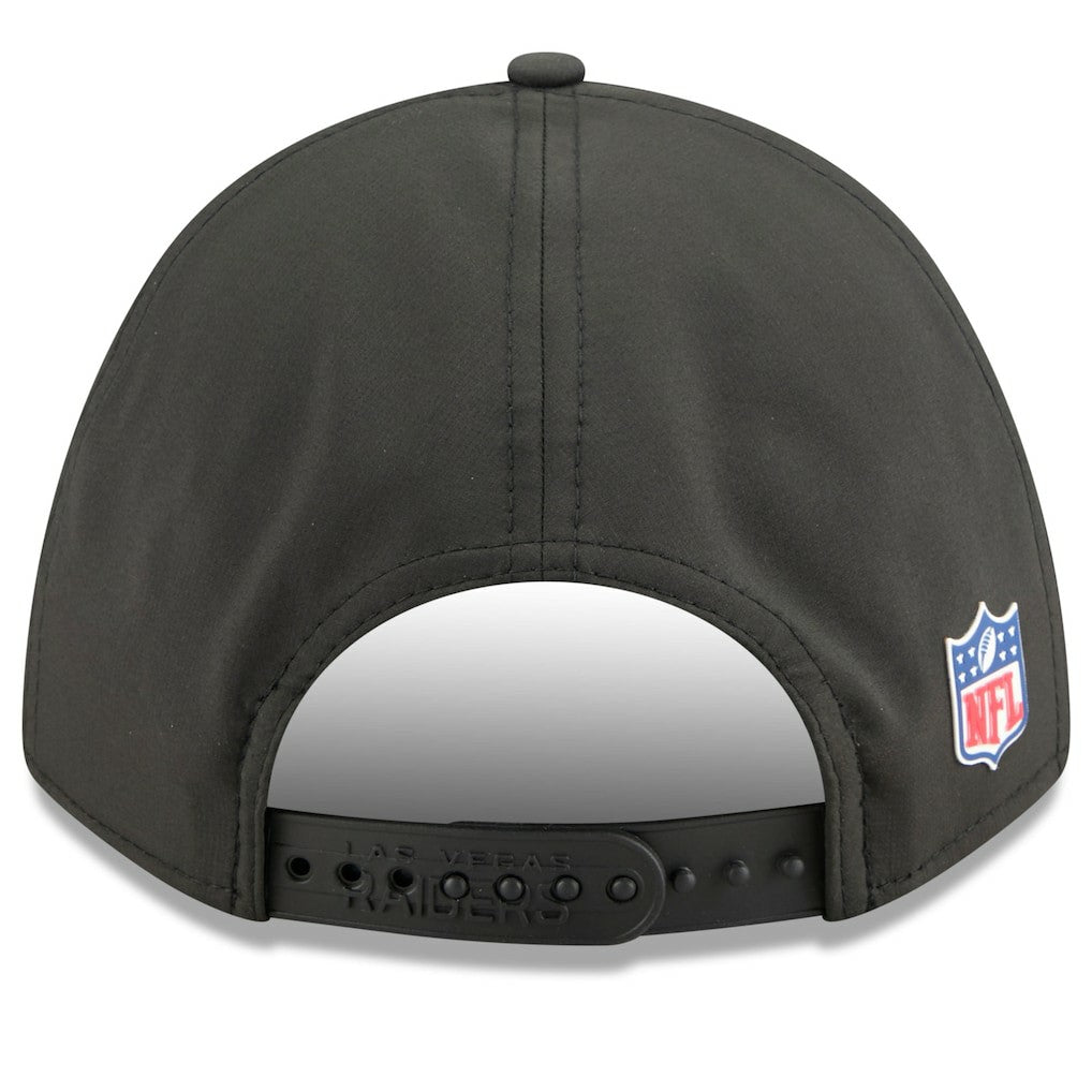 Las Vegas Raiders New Era 2025 Sideline M-Crown 9FORTY Adjustable Hat