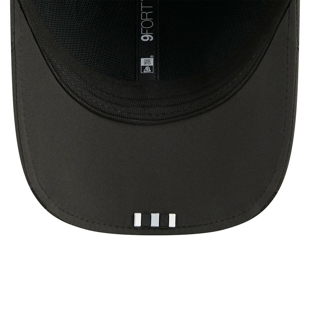 Las Vegas Raiders New Era 2025 Sideline M-Crown 9FORTY Adjustable Hat