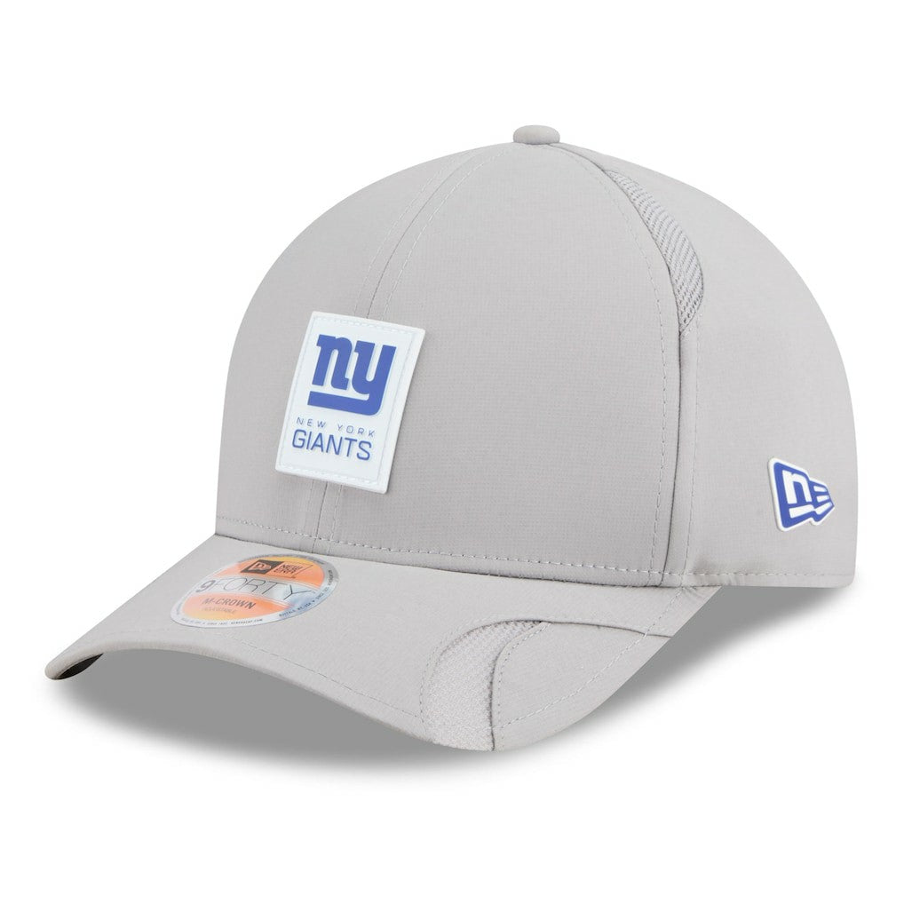 New York Giants New Era 2025 Sideline M-Crown 9FORTY Adjustable Hat