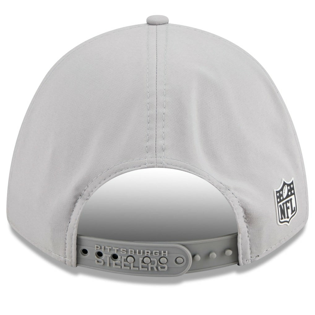 Pittsburgh Steelers New Era 2025 Sideline M-Crown 9FORTY Adjustable Hat
