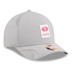 San Francisco 49ers New Era 2025 Sideline M-Crown 9FORTY Adjustable Hat