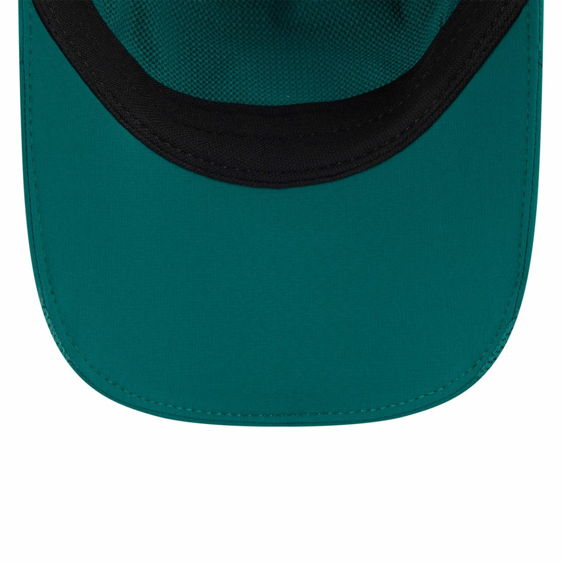 New York Jets New Era 2025 Sideline Runner Adjustable Hat
