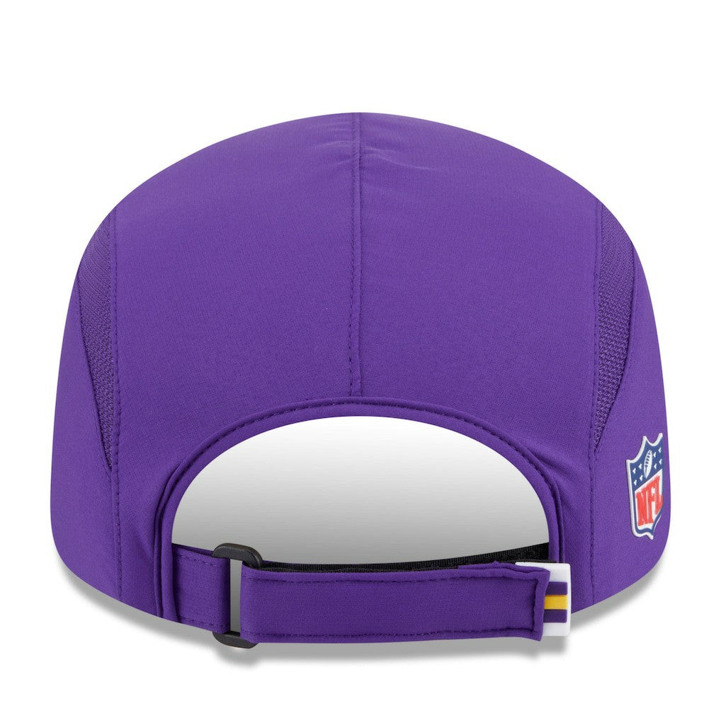 Minnesota Vikings New Era 2025 Sideline Runner Adjustable Hat