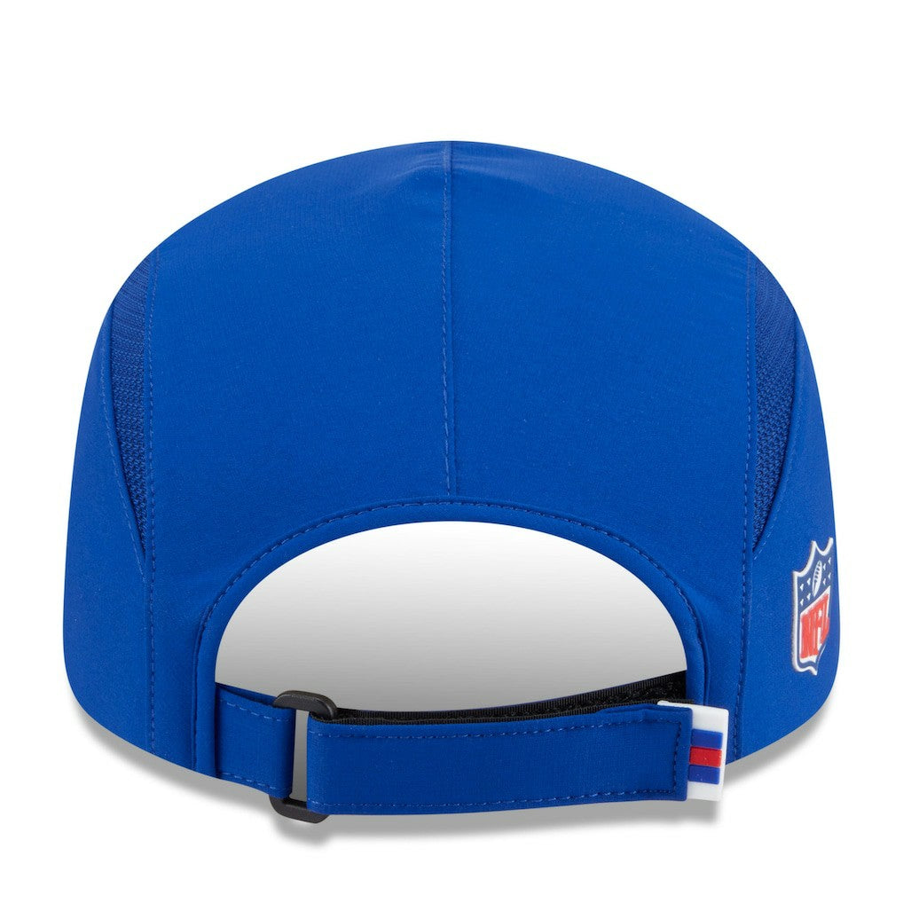 New York Giants New Era 2025 Sideline Runner Adjustable Hat