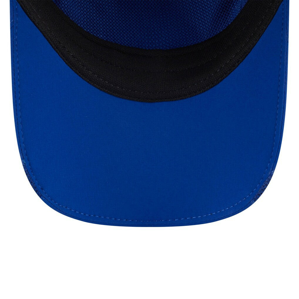 New York Giants New Era 2025 Sideline Runner Adjustable Hat