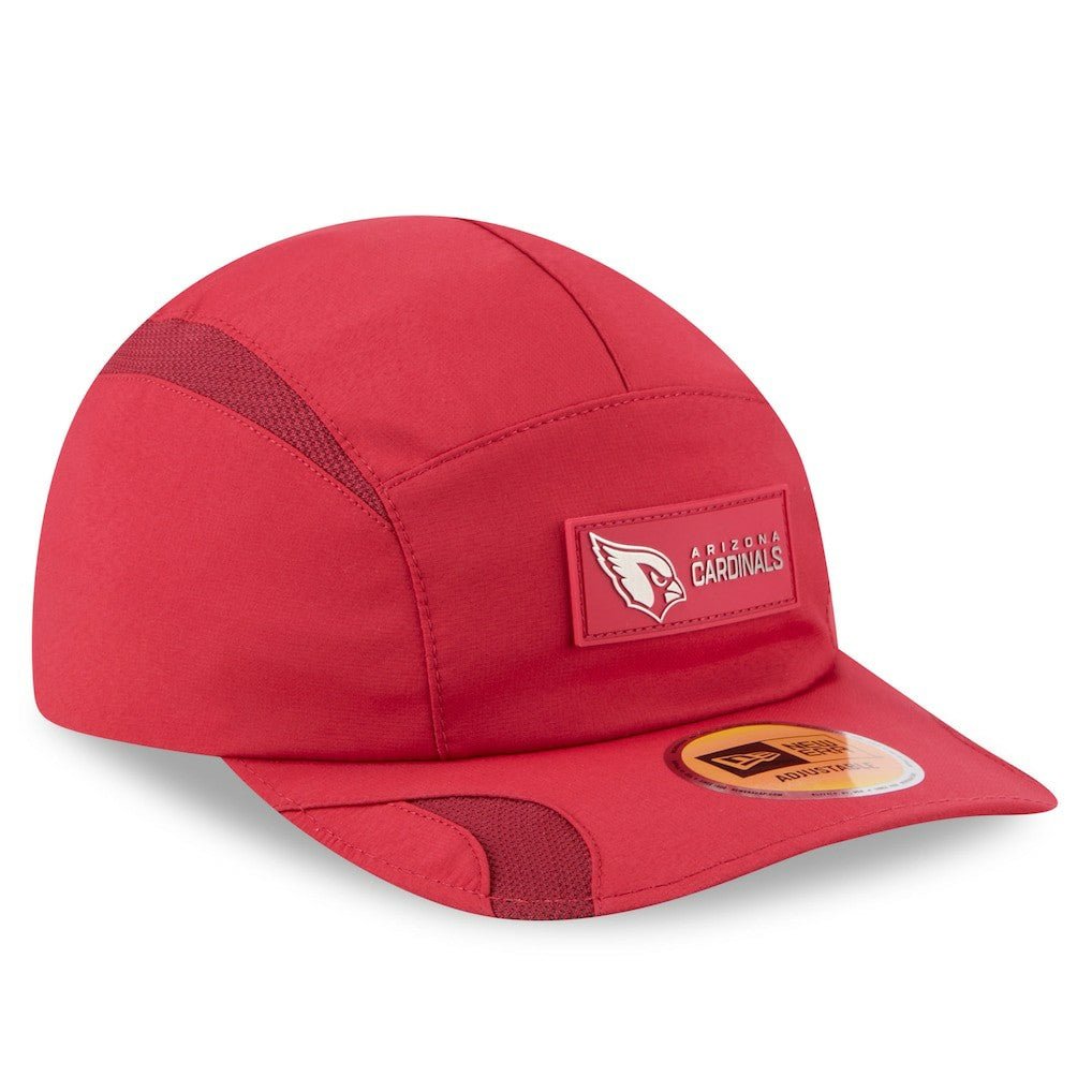 Arizona Cardinals New Era 2025 Sideline Runner Adjustable Hat