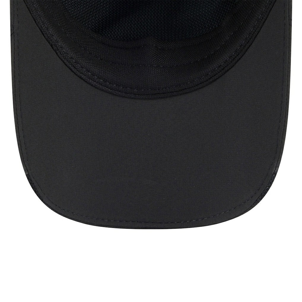 Atlanta Falcons New Era 2025 Sideline Runner Adjustable Hat