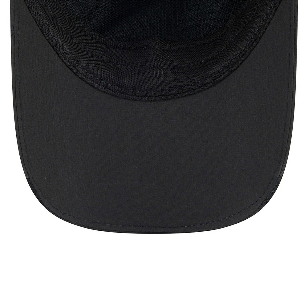 Atlanta Falcons New Era 2025 Sideline Runner Adjustable Hat