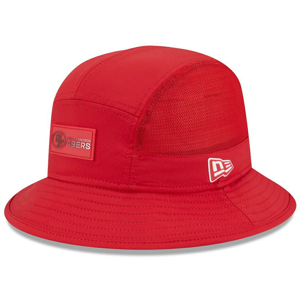 San Francisco 49ers New Era 2025 Sideline Bucket Hat