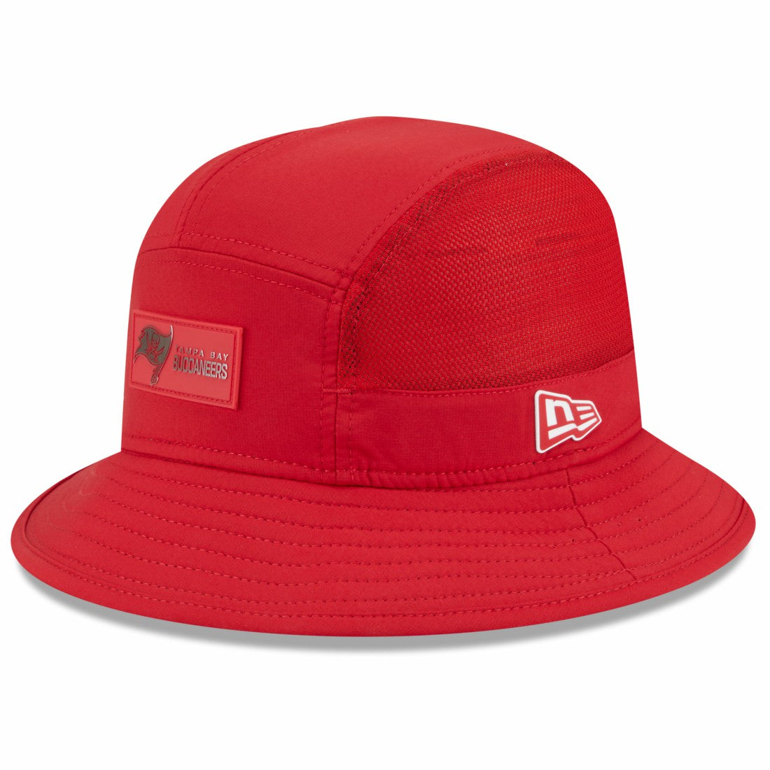 Tampa Bay Buccaneers New Era 2025 Sideline Bucket Hat