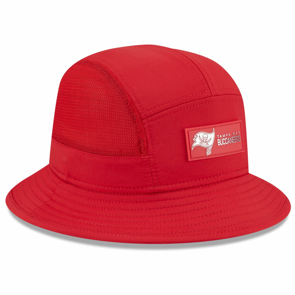 Tampa Bay Buccaneers New Era 2025 Sideline Bucket Hat