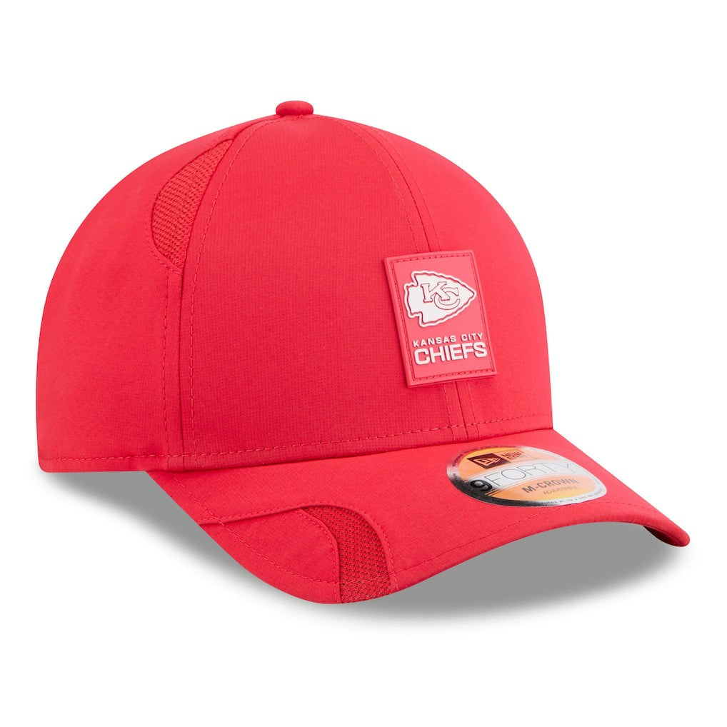 Kansas City Chiefs New Era Youth 2025 Sideline 9FORTY Adjustable Hat