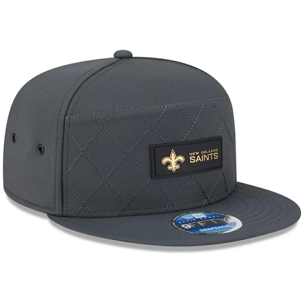 New Orleans Saints New Era 2025 Sideline Cold Weather Split Panel 9FIFTY Snapback Hat