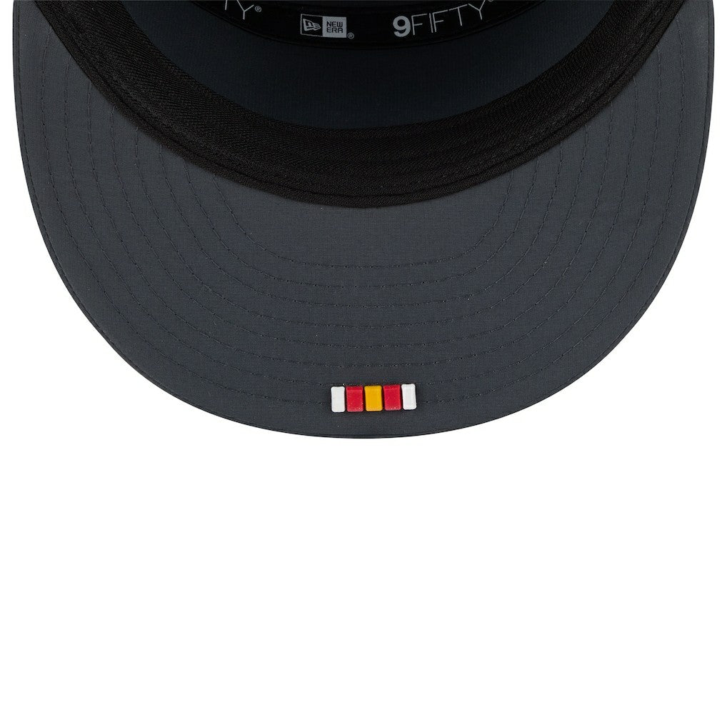 Kansas City Chiefs New Era 2025 Sideline Cold Weather Split Panel 9FIFTY Snapback Hat